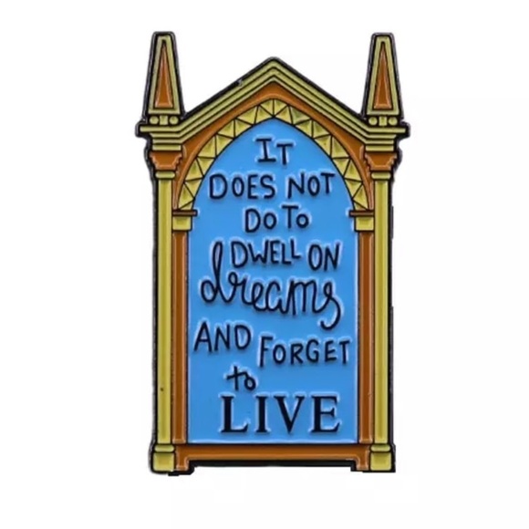 Dwell on Dream Forget to Live Enamel Pin Harry Potter Dumbledore Mirror Quote - Picture 1 of 8